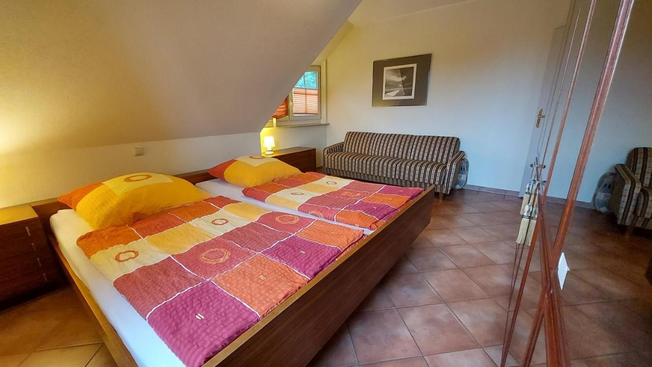 Ferienwohnung Im Uhlenhuus Wiek auf Rügen Eksteriør billede