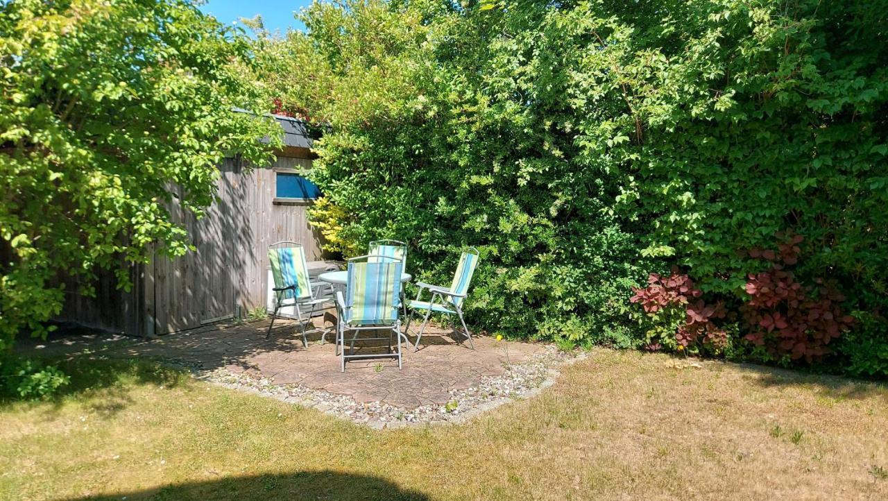 Ferienwohnung Im Uhlenhuus Wiek auf Rügen Eksteriør billede